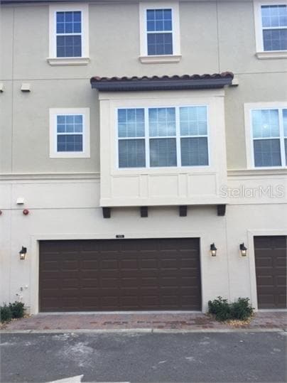 Building Photo - 1028 Parma Cir