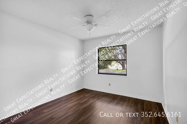 Building Photo - 62 Teak Loop