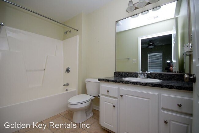 Building Photo - 2 br, 2 bath House - 306 W Main Street