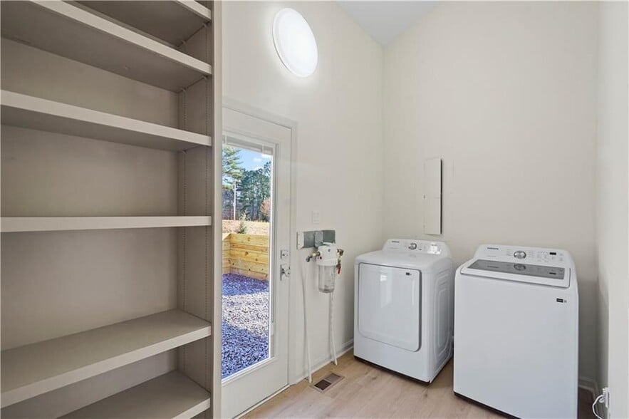 Building Photo - 1291 Crumbley Rd