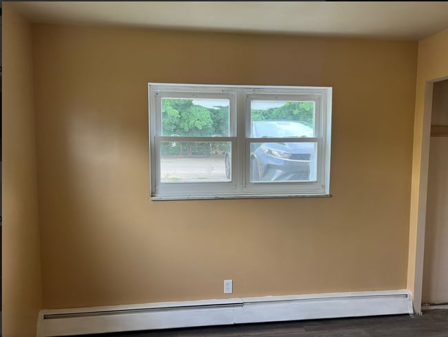 Building Photo - Grovewood Avenue