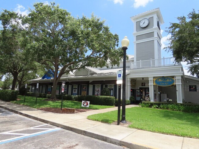 Building Photo - Orlando Park Central Gated Resort Style Co...