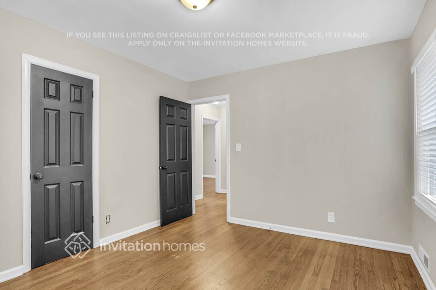 Building Photo - 2182 Keheley Dr