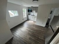 Building Photo - 212 Newhall St