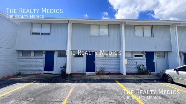 Building Photo - 1010 N Fiske Blvd