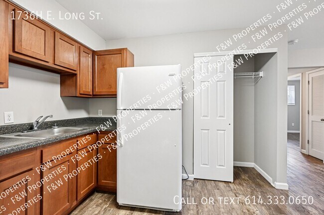 Building Photo - 1736H E. Long St.-