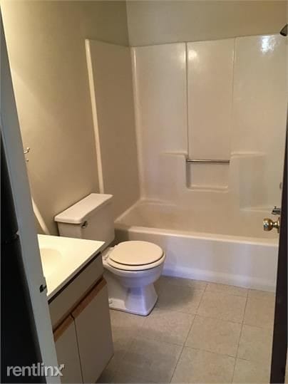 Building Photo - 2 br, 2 bath  - Creekwood Townhomes  Townhome