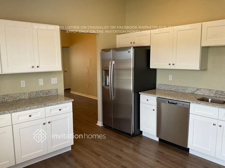 Building Photo - 1077 Merrimack Blvd