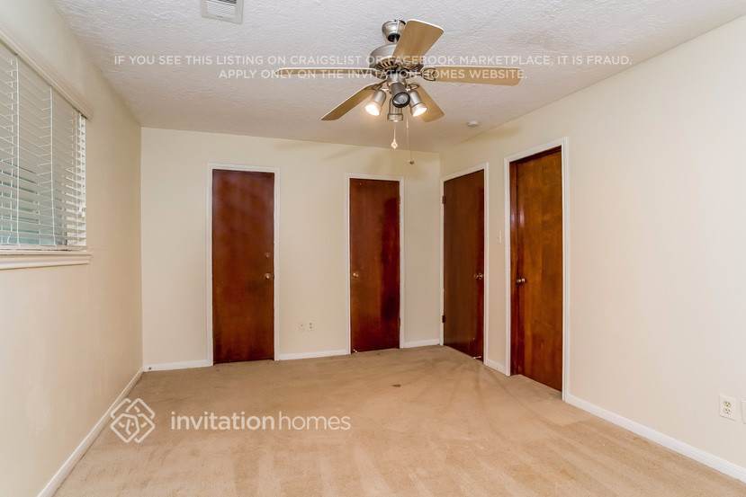 Building Photo - 18015 Tall Cypress Dr