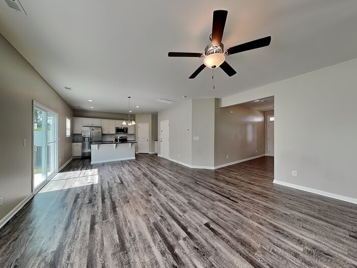 Building Photo - 5729 Camp Ct