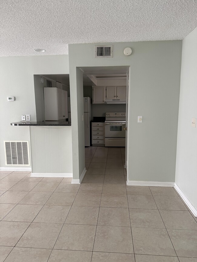 Building Photo - 695-A1A A1A N