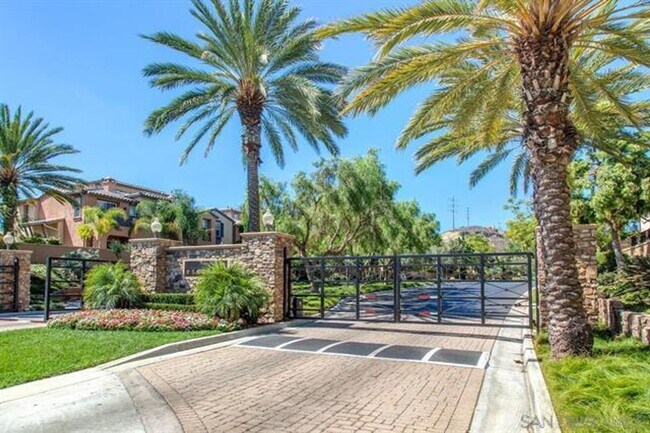 Building Photo - 2810 Piantino Cir