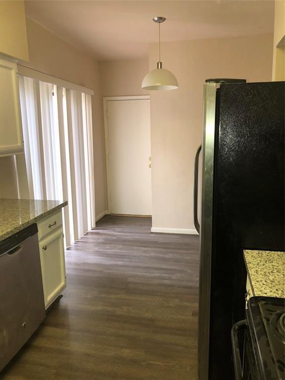 Building Photo - 2438 Bering Dr
