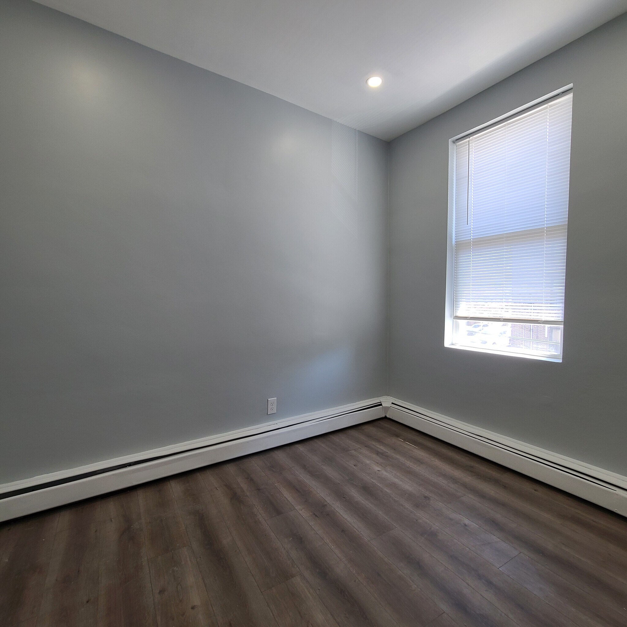 Building Photo - 6117 Monitor Plz