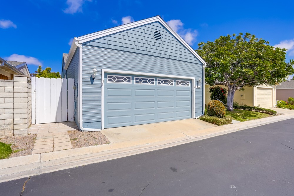 Building Photo - 3560 Turquoise Ln