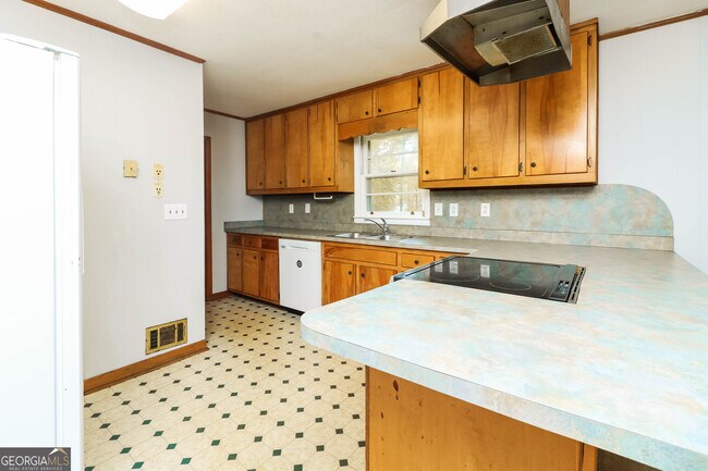 Building Photo - 1255 Angelia Dr SW