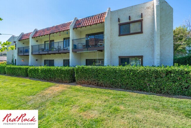 Building Photo - 2 Bedroom Condo in a Prime Location!