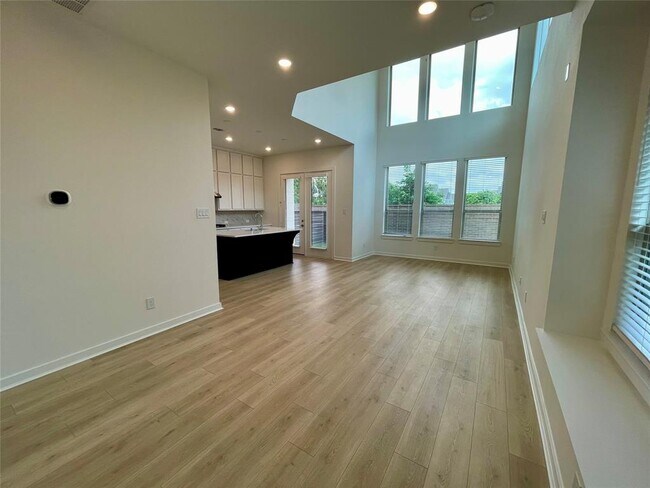 Building Photo - 16518 Amber Patina Ln