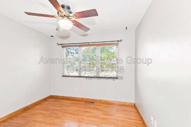 Building Photo - 959 Orchard Lakes Dr