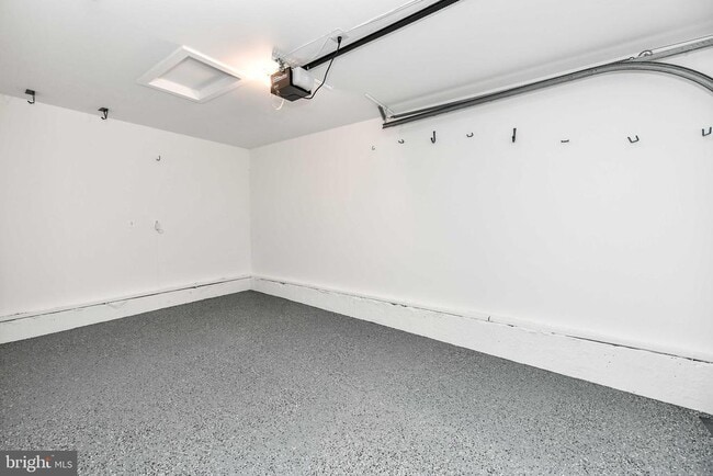 Building Photo - 2015 N Pollard St