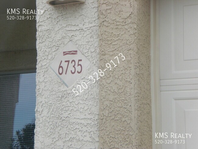 Building Photo - 6735 S Via Molino De Viento