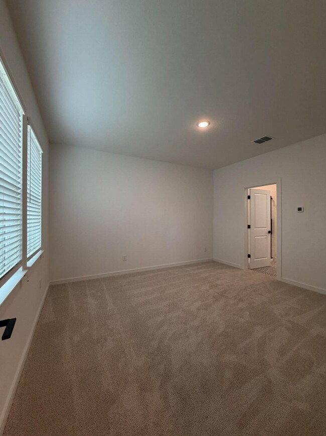 Building Photo - 8407 Tranquil Bay Ct