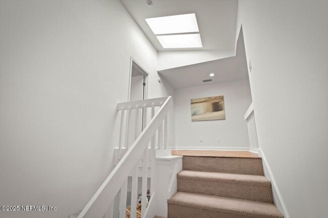 Building Photo - 106 Willow Pond Ln