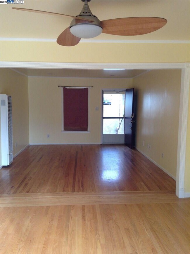 Building Photo - 38077 Canyon Heights Dr