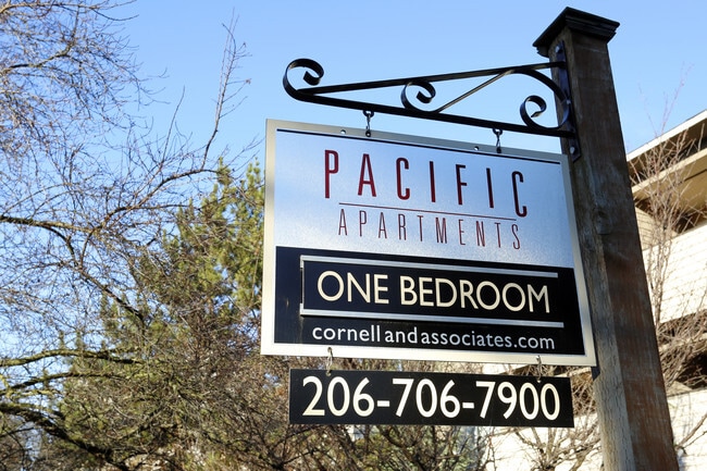 Building Photo - Pacific Apartments