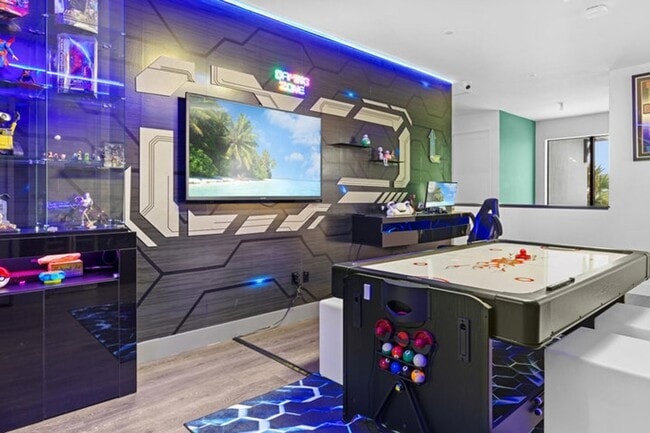 Building Photo - 12470 Solana Bay Cir