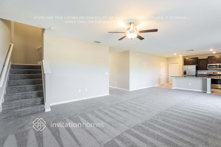 Building Photo - 4036 86th St E