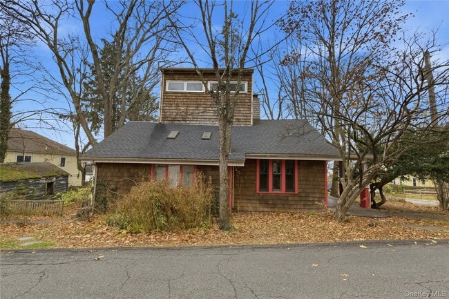 Building Photo - 62 Van Wyck St