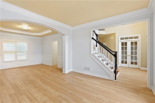 Building Photo - 1452 Crown Terrace