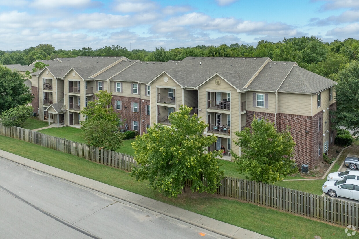 Rolling Meadows Apartments - 612 W 146th Pl Glenpool OK 74033