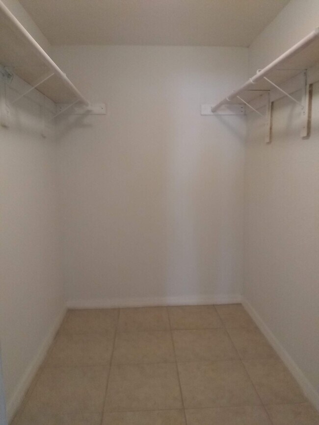 The Walking Closet - 405 Executive Center Dr