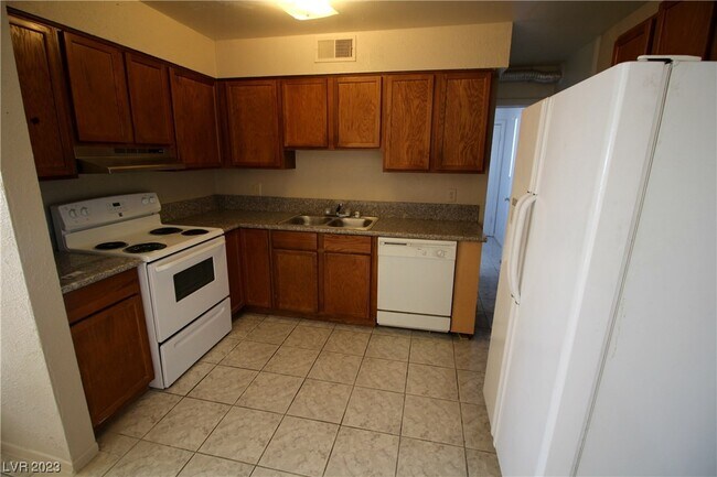 Building Photo - 6412 Bannock Way