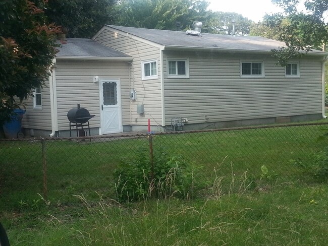 Building Photo - 4733 Adler Ave