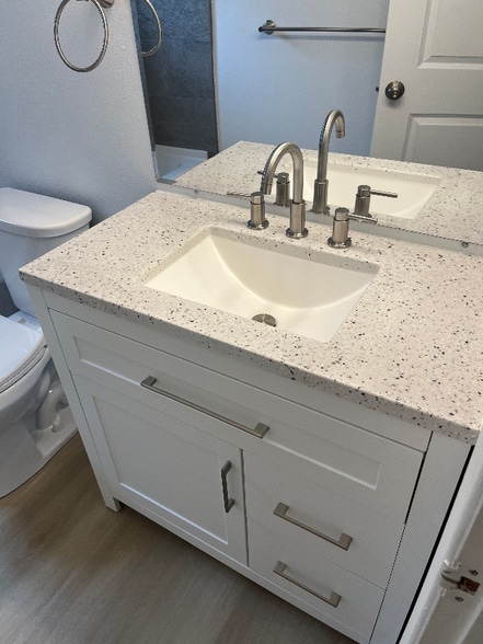 Building Photo - 5413 Shaw St