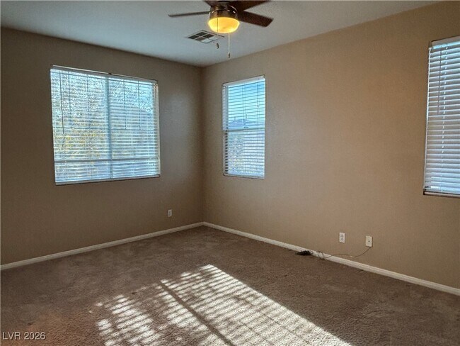 Building Photo - 6260 Huntington Ridge Ave