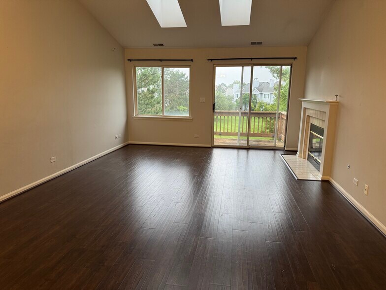 Living Room 2 - 268 Camel Bend Ct