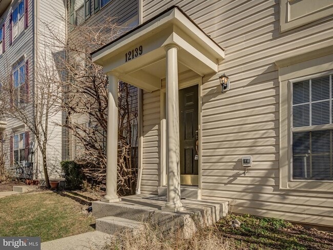 Building Photo - 12139 Amber Ridge Cir