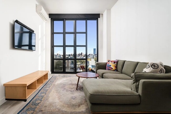 Building Photo - 11-16-16 Main Ave