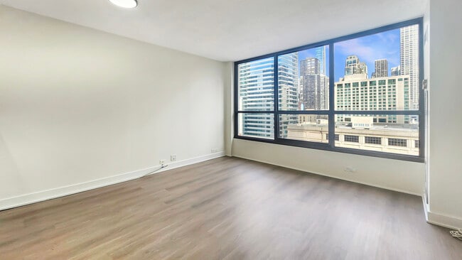 Building Photo - 405 N Wabash Ave