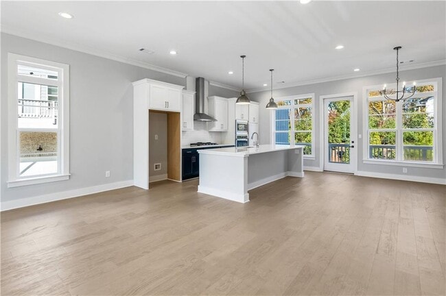 Building Photo - 2035 Parkside Ln
