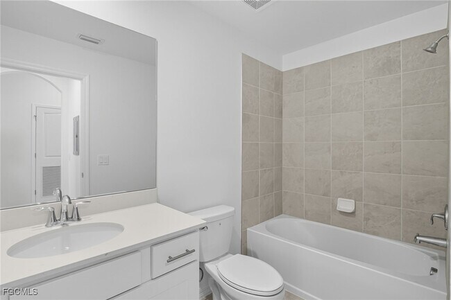 Building Photo - 18451 Copperhead Dr