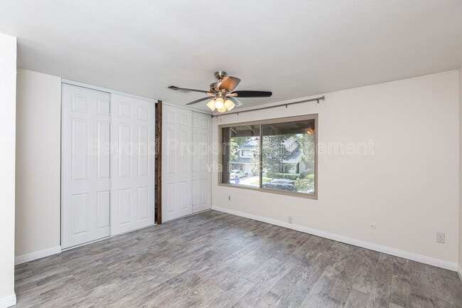 Building Photo - 3661 Cactusview Dr