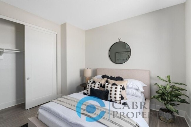 Building Photo - 1640 Neptune Ave