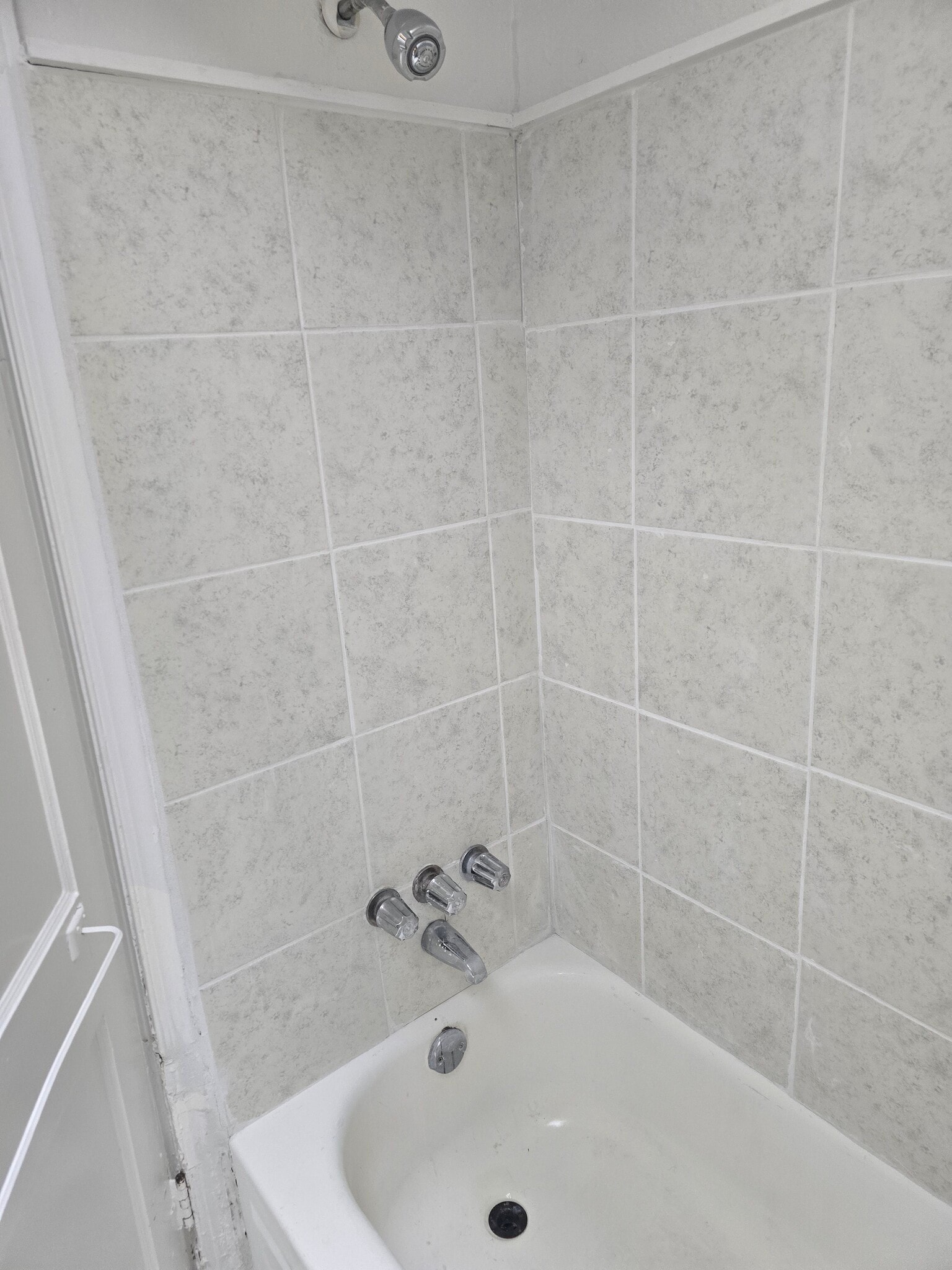 Building Photo - 386 E Upsal St