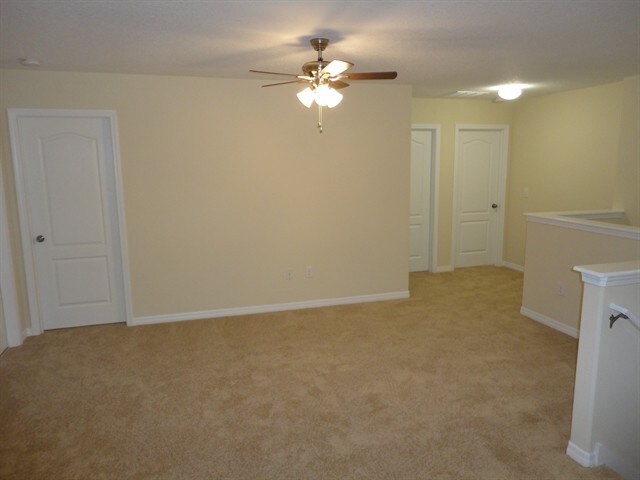 Building Photo - 513 Vista Ridge Dr
