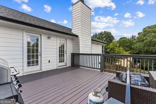 Building Photo - 140 Grayland Creek Dr
